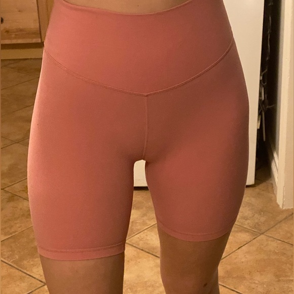 TNA Butter Atmosphere bike shorts - Picture 1 of 5